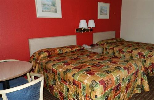 Western Hotel 2*